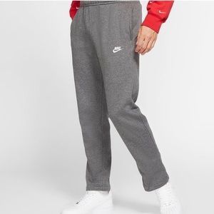 NIKE Men’s Dark Gray Fleece Sweatpants
